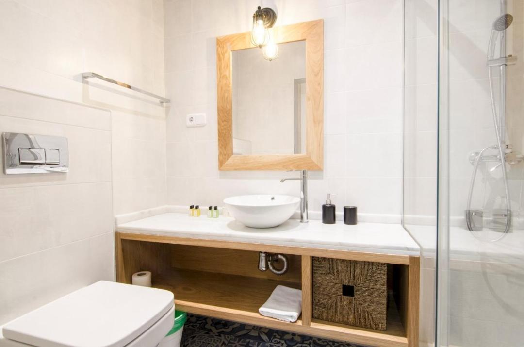 Ferienwohnung Comfy And Centric- 2Bd 1Bth- Espoz Y Mina Madrid Exterior foto